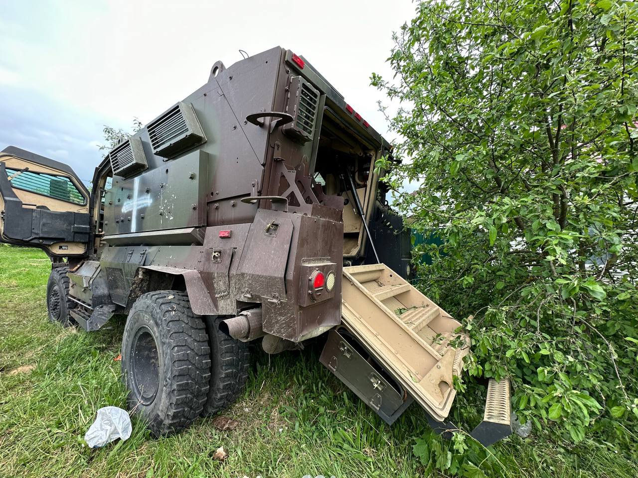 Минобороны РФ опубликовало видео с разбитой военной техникой в Белгородской области.