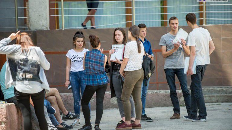 Listele basarabenilor admiși la studii în România au fost făcute publice. 