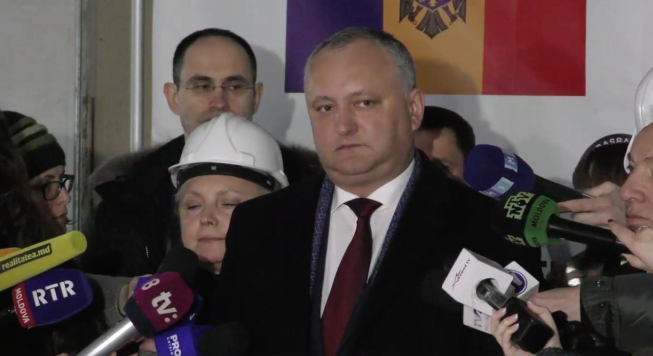 Додон рассказал, какой указ подпишет в отремонтированной президентуре.