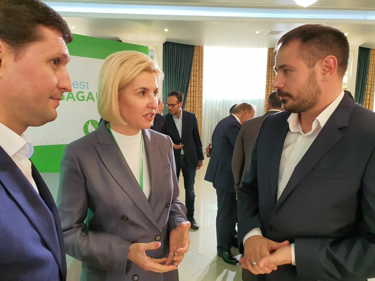 На Форуме Invest Gagauzia Ganea Group представили проект промышленного пчелиного производства.
