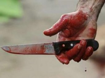 Сотрудники полиции Новосибирска проводят проверку по факту происшествия с отрезанным ухом.