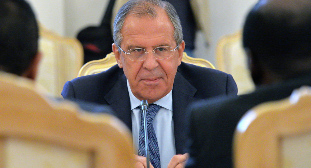 Lavrov a recunoscut din greșeală că Rusia bombardează Ucraina 