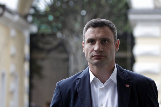 Кличко также пообещал лично взять этот вопрос под свой контроль.