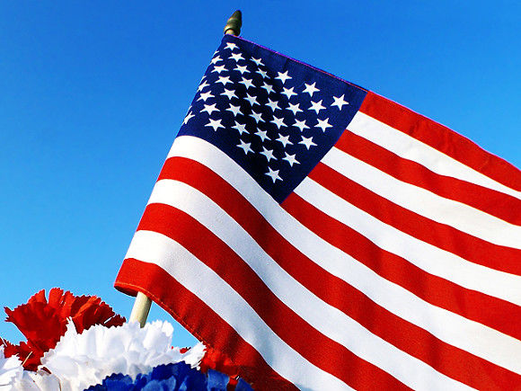 Число заявок по безработице в США выросло слабее ожиданий.