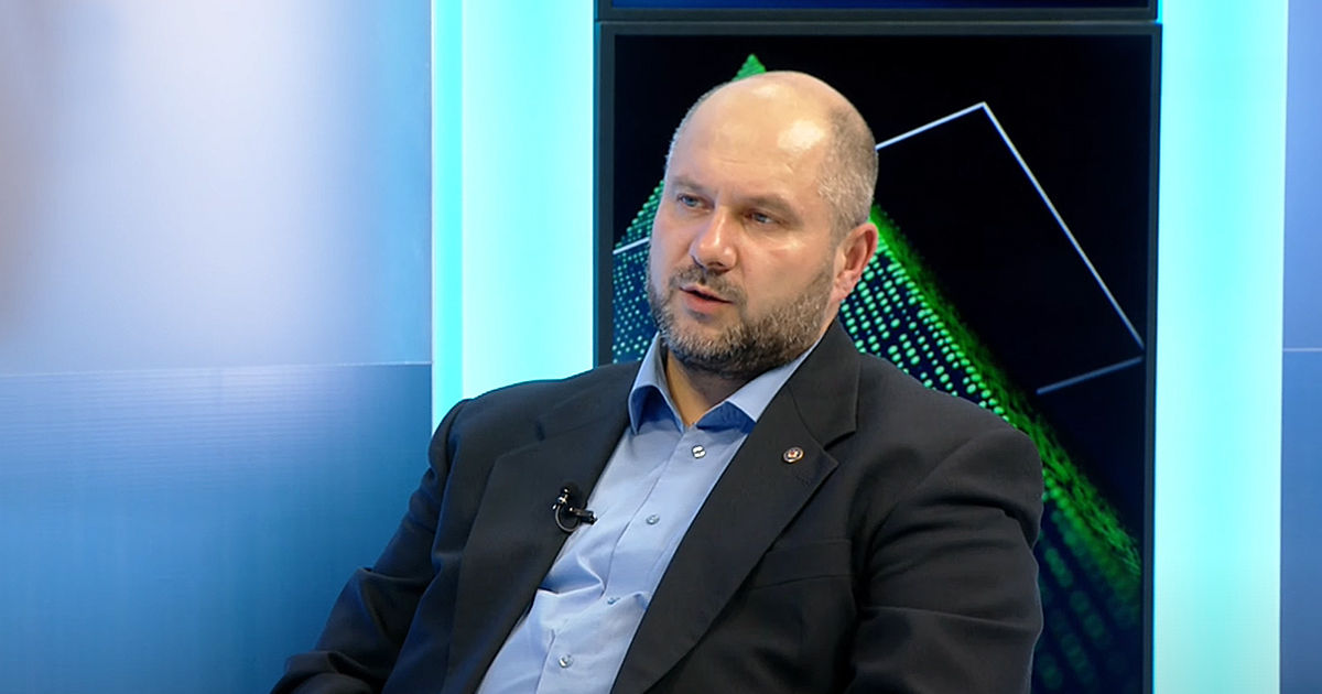 Парликов ответил на заявления, что Молдова покупает российский газ через посредников.