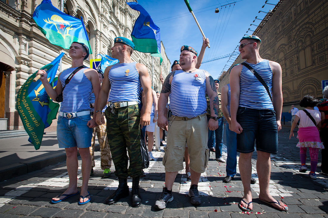 Илья Пророк — небесный покровитель российских воздушно-десантных войск