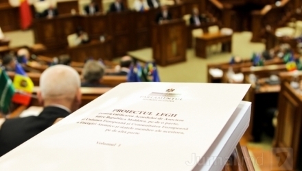 Документ был ратифицирован парламентом 2 июля голосами 59 депутатов.