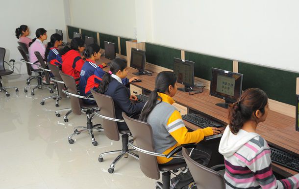 Компания Google представила масштабный бесплатный образовательный проект.