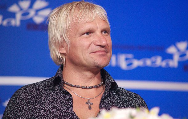 По мнению артиста, в стране "недостаточно ни воли, ни желания".