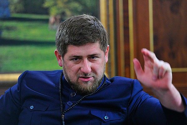 Кадыров повторно проклял Сталина.