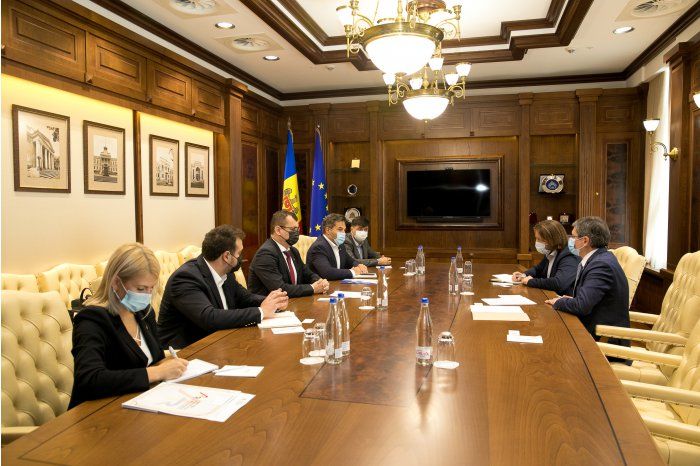 Парламент Молдовы и Румынская ассоциация инвесторов установят постоянное партнерство.