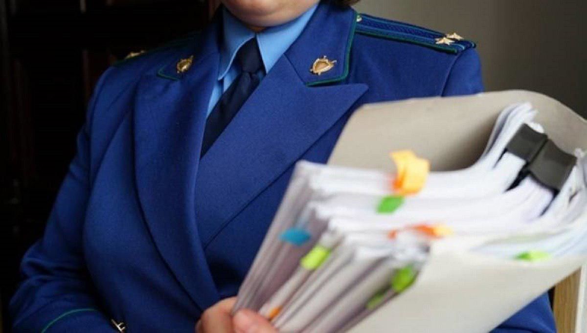 Пенсии и зарплаты прокуроров в 5-10 раз выше средних по стране.