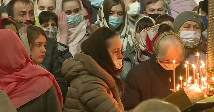 Епископ Петр: Органы здравоохранения не должны вмешиваться в дела церкви.