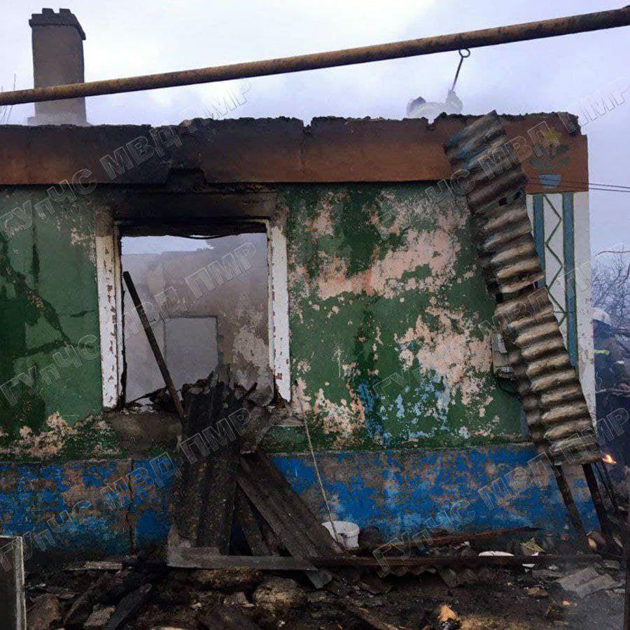 В Григориополе нашли тело мужчины в развалинах сгоревшего дома.