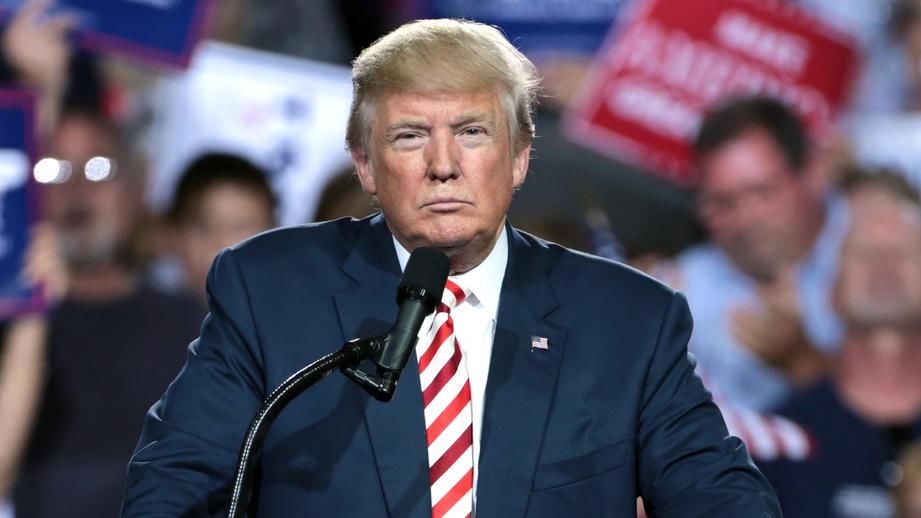 Трамп назвал свою команду быками за отклоненный звонок от Путина.