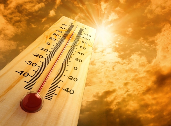Pentru celelalte zone ale tarii meteorologii au emis cod galben de canicula.
