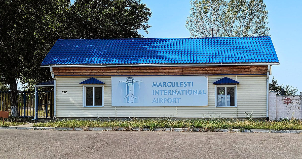 Parlamentul dă undă verde modernizării Aeroportului Mărculești pentru curse de pasageri.