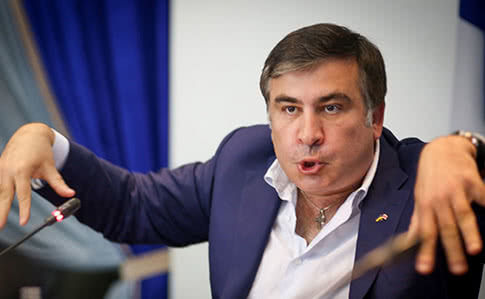Saakaşvili, reţinut la Kiev şi trimis cu o cursă charter în Polonia. Foto: Українська правда