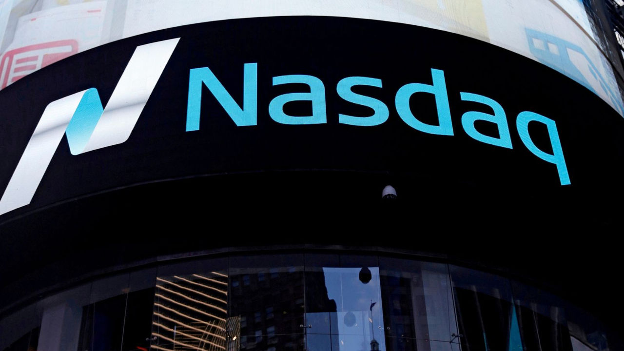 Nasdaq объявила о крупнейшей сделке в своей истории.