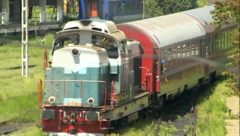 Un copil a murit după ce s-a urcat pe un tren şi s-a electrocutat