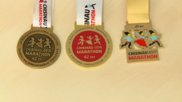 Medaliile pentru Maratonul Internaţional de la Chişinău sunt gata. 