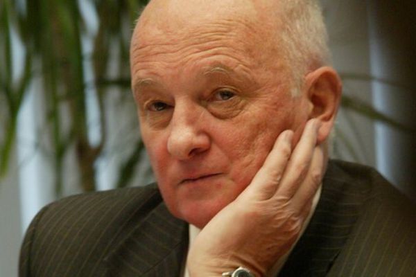 Он подчеркнул, что «это и есть цена, которую мы заплатили за хрупкую молдавскую демократию».