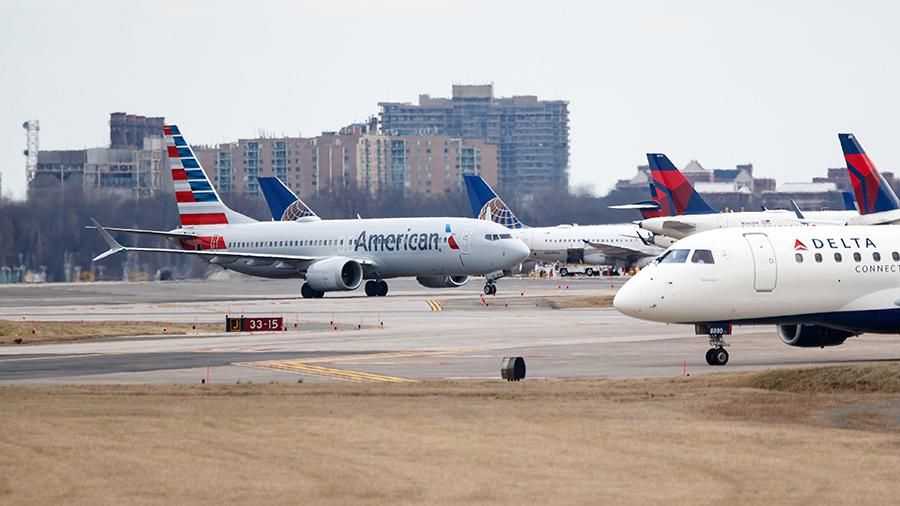 American Airlines отложила возобновление эксплуатации Boeing 737 MAX до августа.