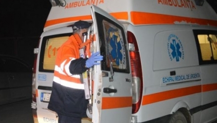 Un bărbat în vârstă de 78 de ani din satul Colonița, municipiul Chișinău a căzut de la geamul apartamentului său de la etajul II.