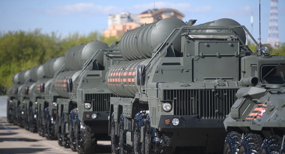 Турция намерена решать проблемы с США по С-400 путем диалога.