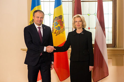 Mesaj din Letonia către Moldova: Mereu e loc de mai bine. Foto: parlament.md