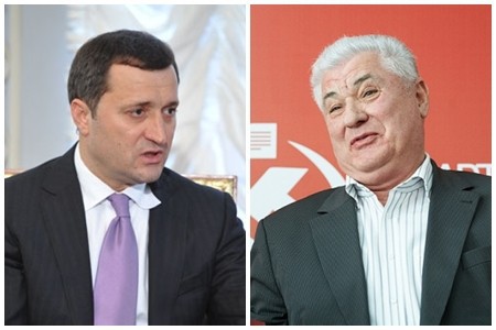 Воронин хорошо справился бы с ролью ведущего программ «Спокойной ночи, малыши» или «В гостях у сказки».