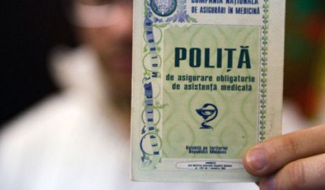 Unele categorii de populaţie ar putea fi scutite de datoriile faţă de fondurile de asigurare obligatorie de asistenţă medicală. Foto: stirilocale.md