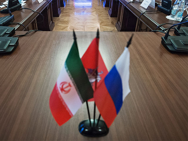 Иран запретил реэкспорт турецких товаров в Россию.