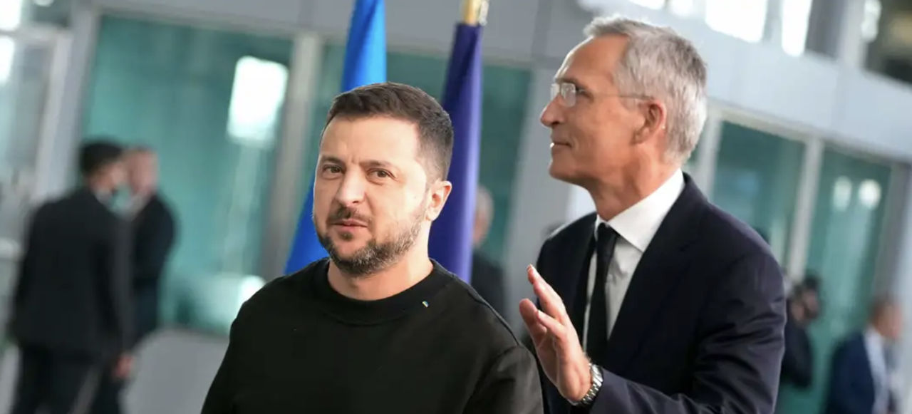Stoltenberg:  Zelenski s-a refugiat într-un buncăr în primele zile ale războiului.