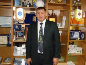 Mai mult, susţine deputatul, nu numai că nu va pleca din partid, dar va fi numit vice-preşedinte responsabil pentru securitate.