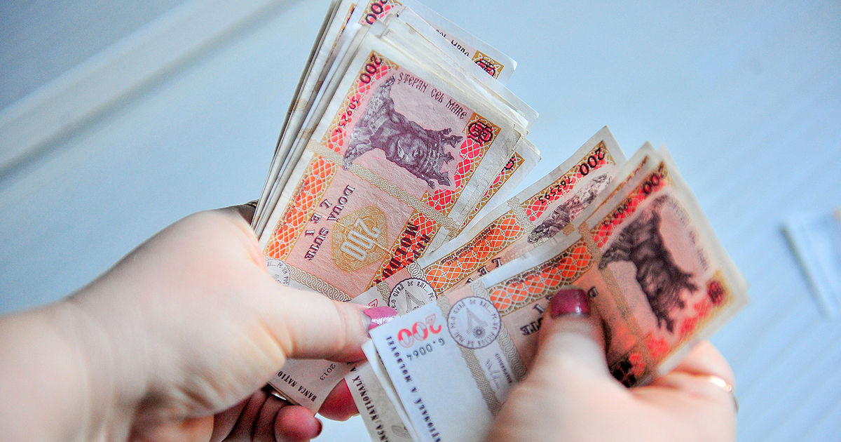 ANOFM publică clasamentul celor mai bine plătite 100 de locuri de muncă vacante.