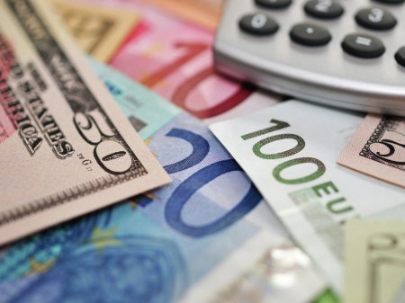 По данным НБМ, динамика валютного рынка вызвана повышенным спросом на валюту со стороны экономических агентов.