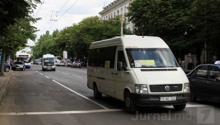 Noi impedimente în procesul de reorganizare a transportului public din municipiul Chișinău.