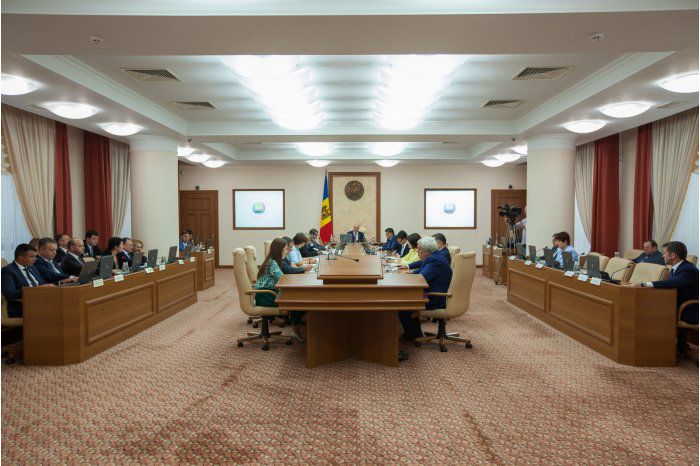 В документе предусмотрена система социальных гарантий для трудящихся-мигрантов из Республики Молдова.