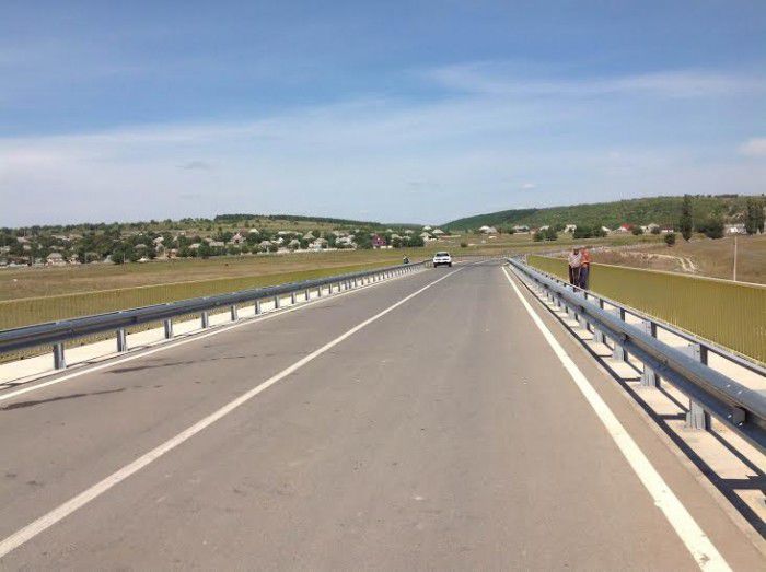 Pentru întreţinerea și reparația drumurilor se va cheltui 1 miliard 71,748 milioane de lei. Foto: unimedia.info