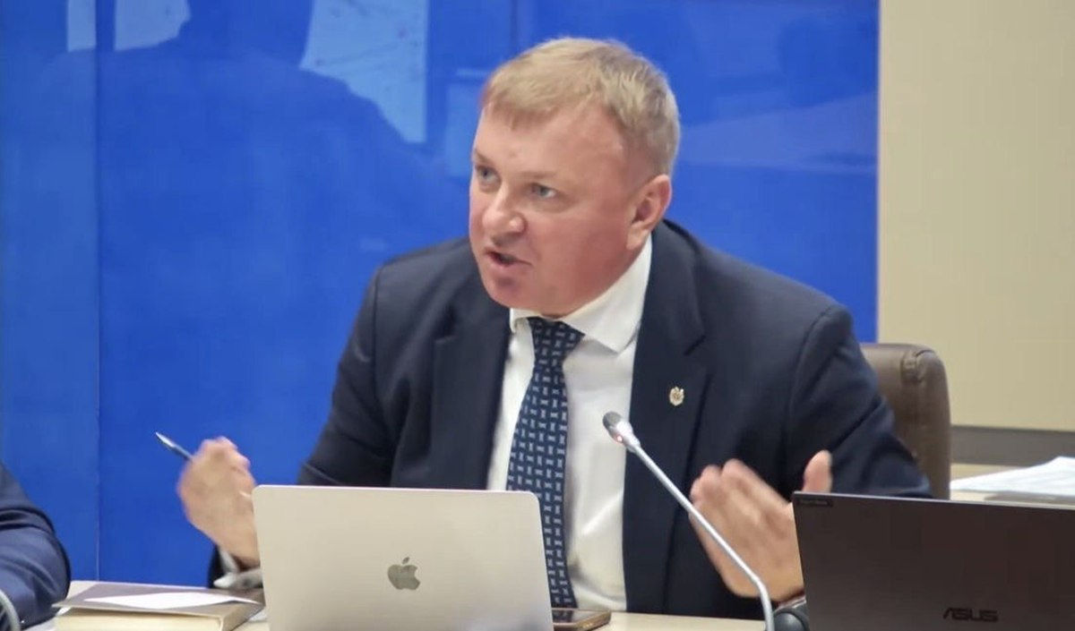 Депутат Куюмжу требует проверить расходы НБМ.