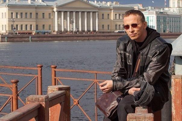"Начали макак совокуплять - СПИДОМ заразились. Теперь начали макак жрать - природа вновь взбунтовалась".