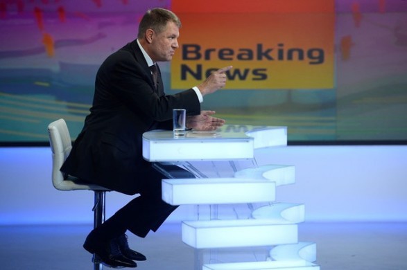 Iohannis, care trebuia astăzi să se afle în țara noastră, a declarat că va vizita Chișinăul în perioada „imediat următoare” învestirii unui Guvern.