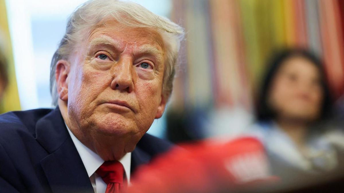 Трамп решил повысить налог для богатых американцев.