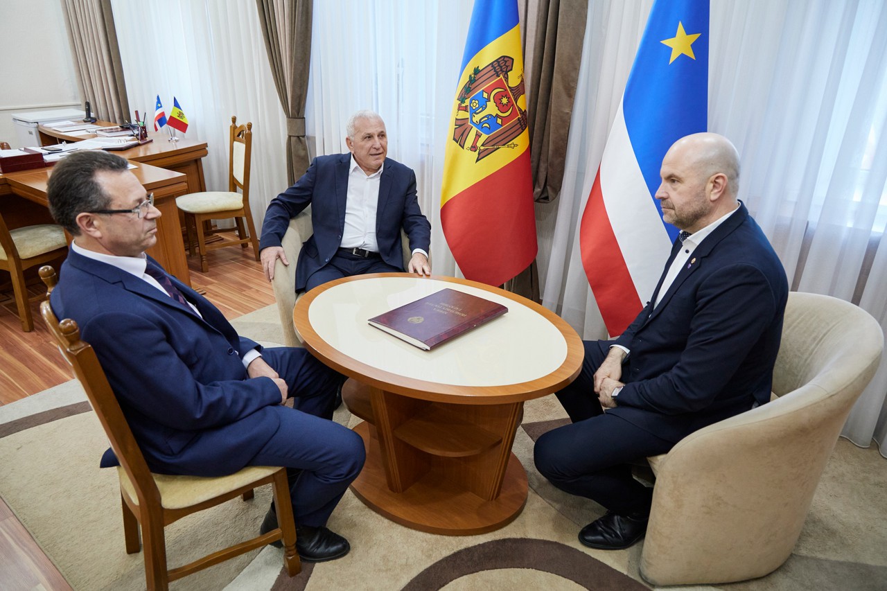 Депутат PAS обсудил с руководством НСГ необходимость диалога.