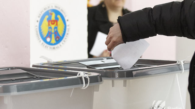 A doua rundă de audieri publice pe marginea subiectului introducerii votului uninominal.