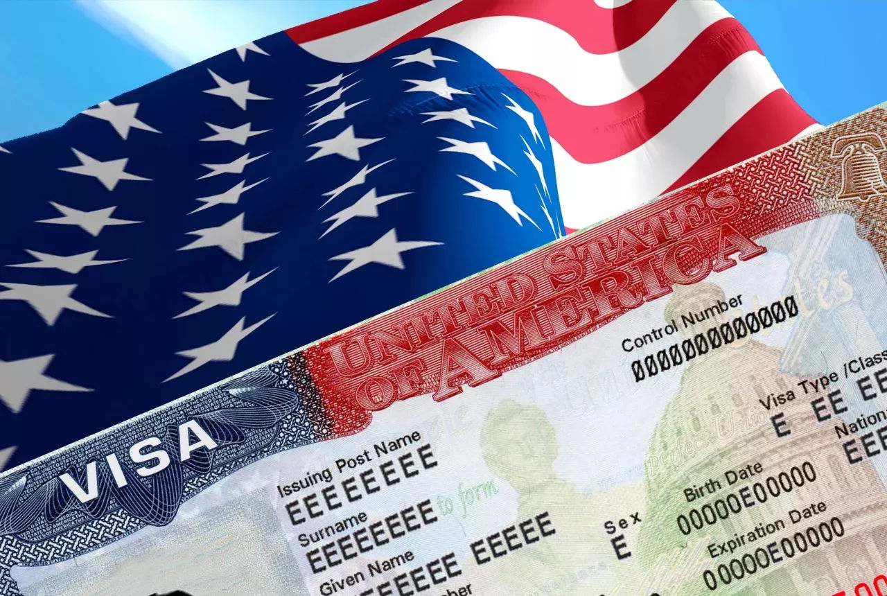 США увеличивают плату за визу из-за сбора «за добросовестность».