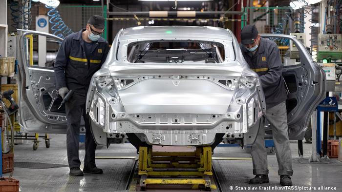 Renault может передать акции "АвтоВАЗа" институту в Москве.
