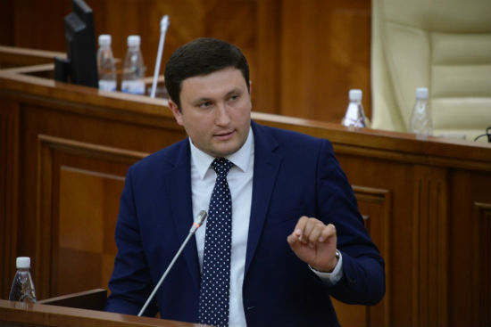 Депутат Партии социалистов РМ Владимир Односталко.