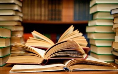 От книг украинцев отвлекает семья, работа и интернет.